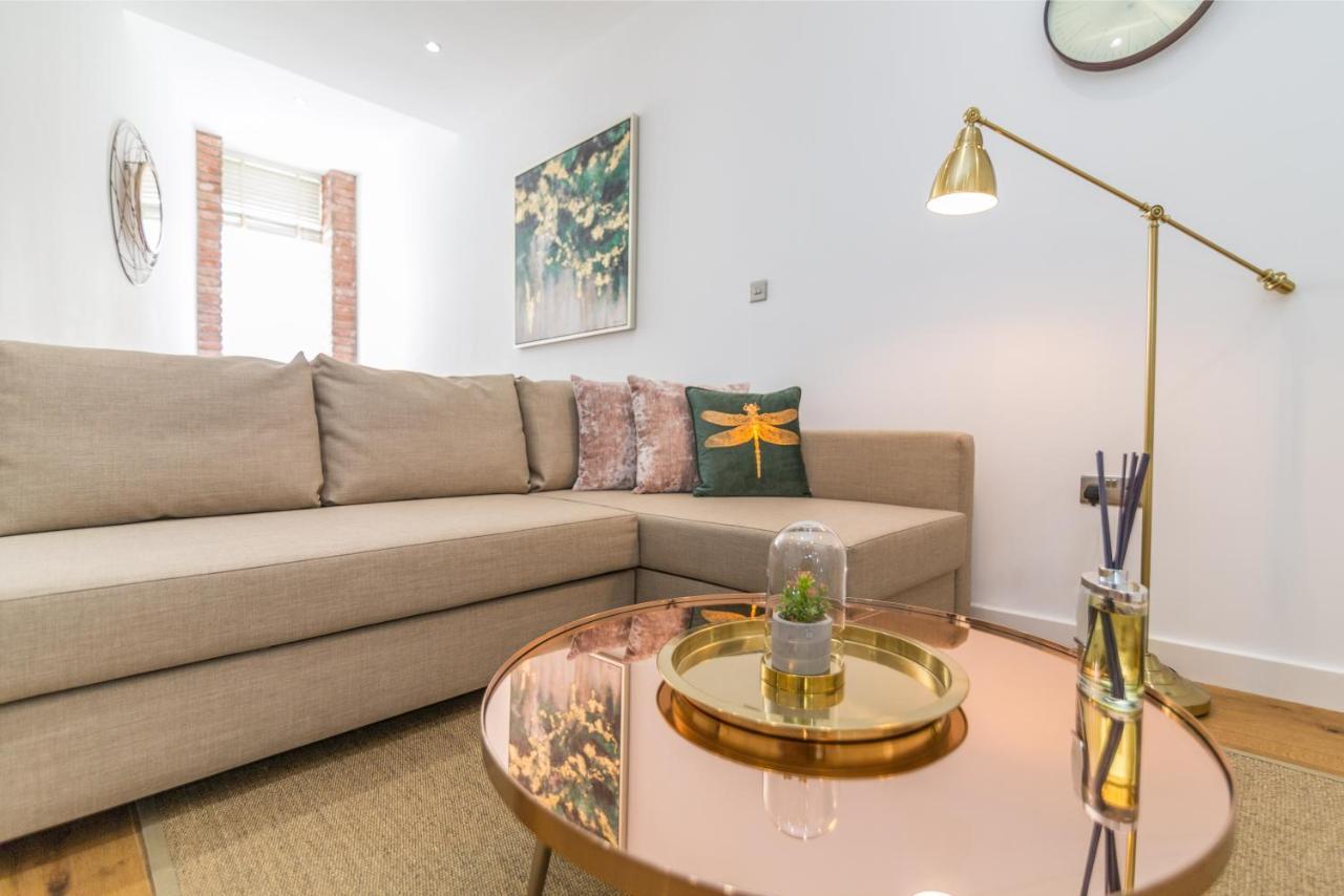 Houndsgate Court, Nottingham Apartment Exterior foto